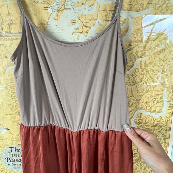 Two tone pumpkin spice slip dress - Picture 2 of 4